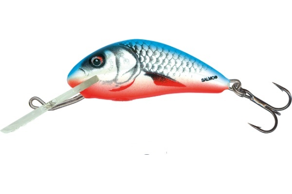 🎯 Salmo Hornet 03 F Dace Blue– mini plovoucí wobler pro jemnou přívlač Salmo Hornet 03 F je lehký plovoucí wobler dlouhý 3,5 cm, určený pro ultralight a jemnou přívlač. Díky své živé, přirozené akci a stabilnímu chodu je ideální pro lov pstruhů, okounů a tloušťů v řekách, potocích i menších jezerech.