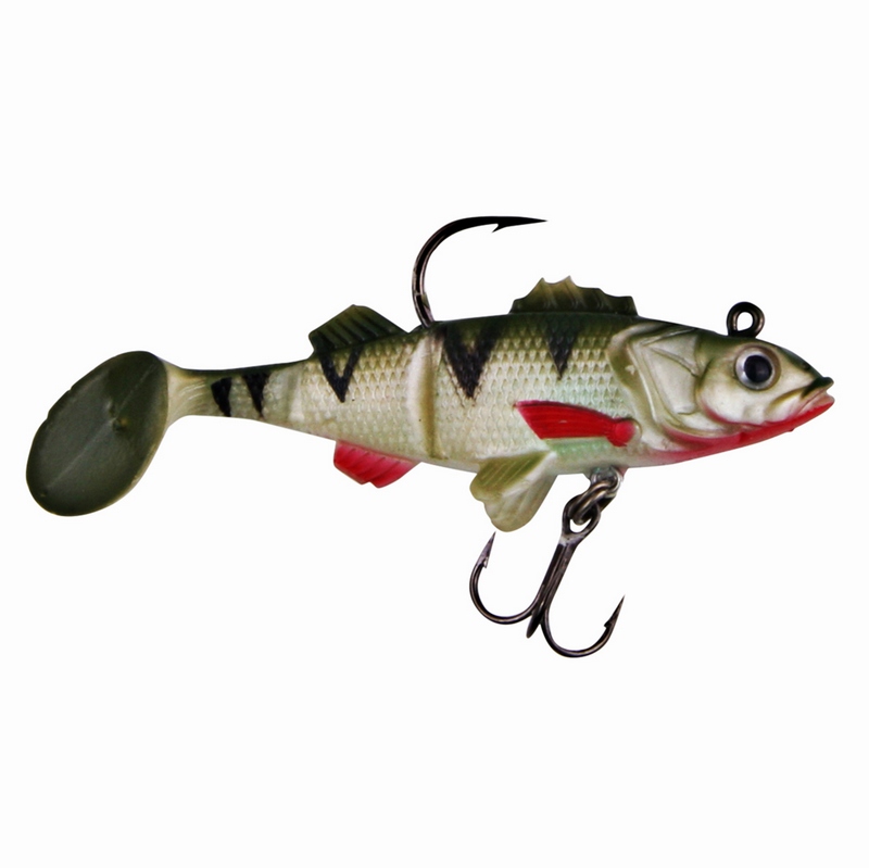 Gumová nástraha Baby Perch - 75mm/ 14g Velmi realisticky vypadající imitace malého okouna. Díky integrovanému závaží uvnitř rybky a mimořádně ostrým háčkům (jednoháček na hřbetě a trojháček na břiše) je tato nástraha připravena k okamžitému použití. Průřezy v těle rybky zaručí její atraktivnější pohyb