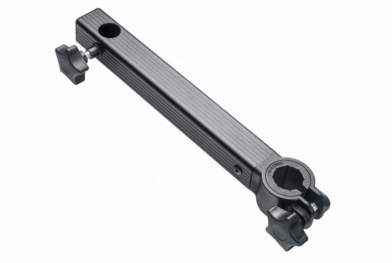 Dlouhý držák na upevnění deštníku k sedačce nebo křesílku za využití příslušného adaptéru. Pasující na nohu nebo adaptér o průměru 25 nebo 36 mm.