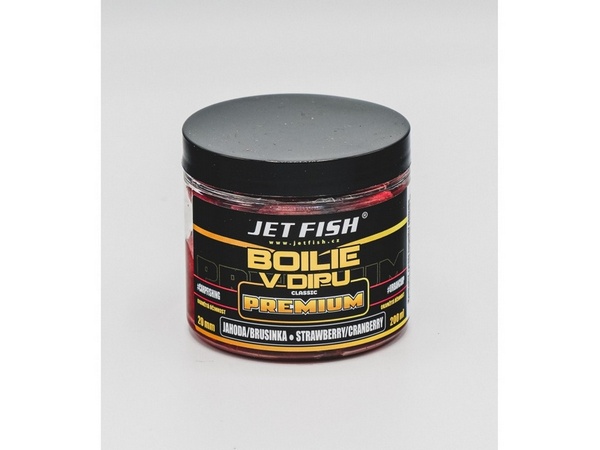 Jet Fish Boilie v dipu Premium clasicc Jahoda/Brusinka