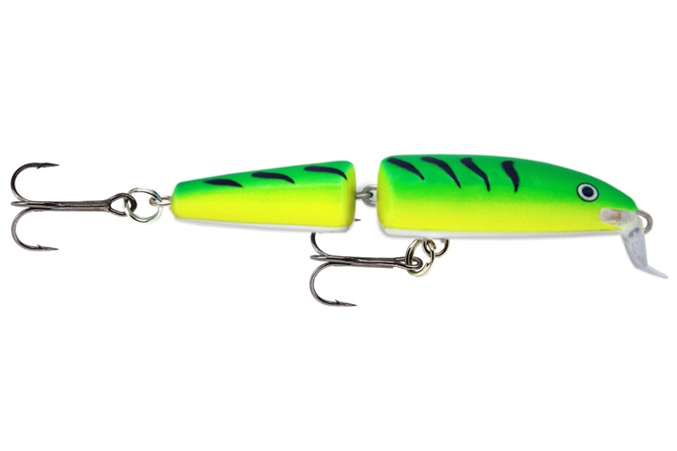 Rapala Count Down Jointed je dvoudílná potápivá verze wobleru Rapala Original.Díky dostatečné hmotnosti ho lze dobře nahazovat i za větru.Je navržen pro pokrytí různých částí vodního sloupce,zejména jeho spodních partií.Dobře imituje drobné rybky žijící podél břehů.