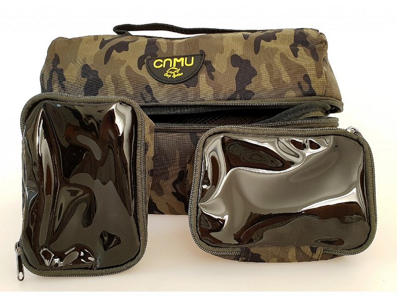 Univerzální taška Carp System 4205 + čepice . Plně polstrovaná, praktická taška v líbivém camo provedení - určená ke krátkým vycházkám.