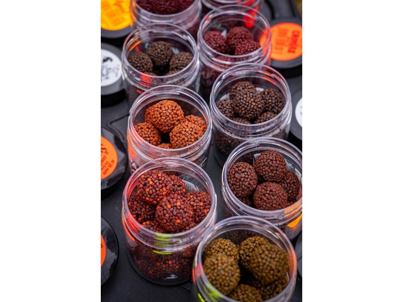 Chytil Pandemia Boilies 100g_20mm_Apač - Indian Spice