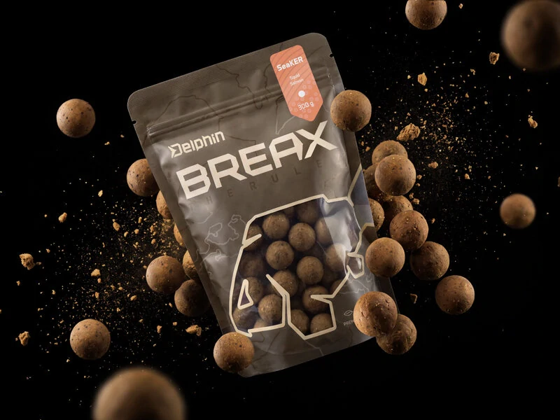 Delphin Boilies Breax SeaKer - Oliheň-Losos 300 g 24 mm
