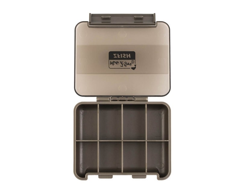 ZFISH Mini Box 8 je praktická kompaktní krabička/organizér od české značky ZFISH. Tento mini box disponuje 8-mi přihrádkami a čirým víkem/krytem, takže snadno a ihned vidíte kam a pro co sáhnout. Bezpečné uzavírání, nebo nechtěné otevření zajišťuje velký klip na přední straně a pevné panty. Jednoduchý a čistý design se zkosenými a oblými hranami nejen skvěle vypadá, ale díky oblým tvarům je i samotná manipulace mnohem příjemnější. Výborný dojem už jen podtrhují odolné materiály a komponenty ve velmi elegantním, temně olivově zeleném provedení. Tento malý kompaktní box je vhodný na nejdrobnější bižuterii a příslušenství, které potřebujete mít vždy po ruce, ideálně někde v kapse.  Kvalitní, kompaktní tackle box/organizér ideální na nezbytné drobnosti do kapsy 8 přihrádek s čirým víkem/krytem Bezpečné uzavírání, nebo nechtěné otevření zajišťují velice pevné panty Moderní a čistý design v kombinaci s kvalitními materiály a komponenty v temně olivově zeleném provedení Celkové rozměry: 102 x 80 x 24 mm